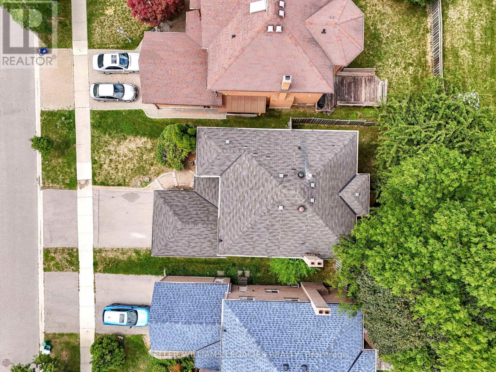 Photo 36 of 50 Summerdale Drive, Markham ON