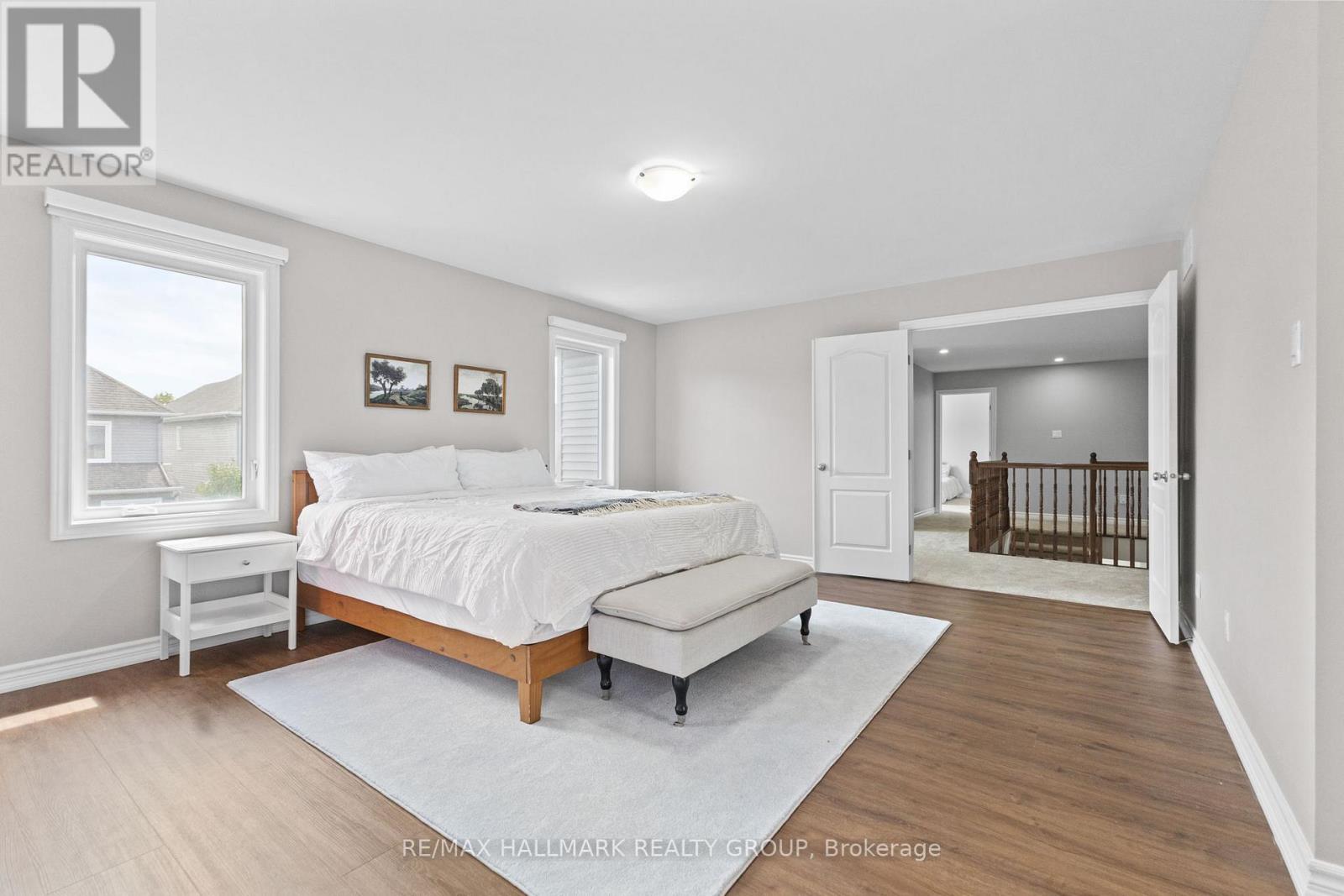 Photo 22 of 254 Gracewood Crescent, Ottawa ON