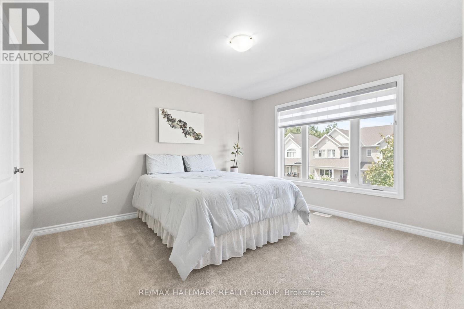 Photo 30 of 254 Gracewood Crescent, Ottawa ON
