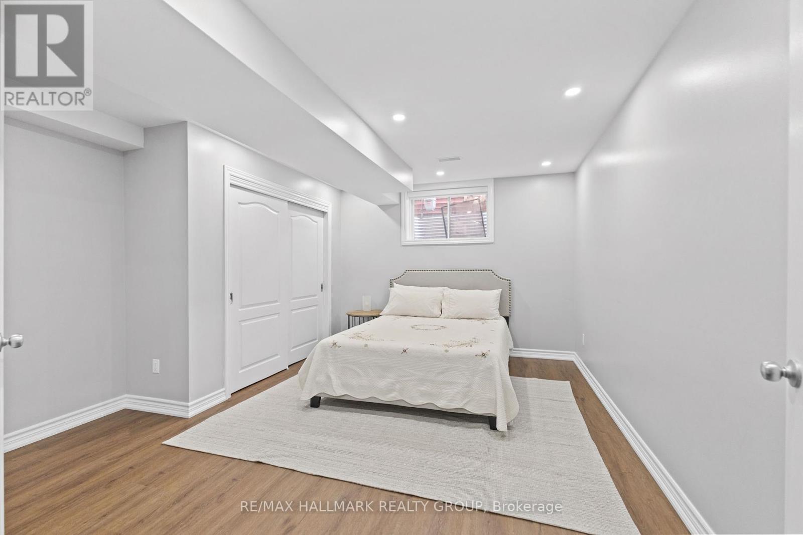 Photo 40 of 254 Gracewood Crescent, Ottawa ON