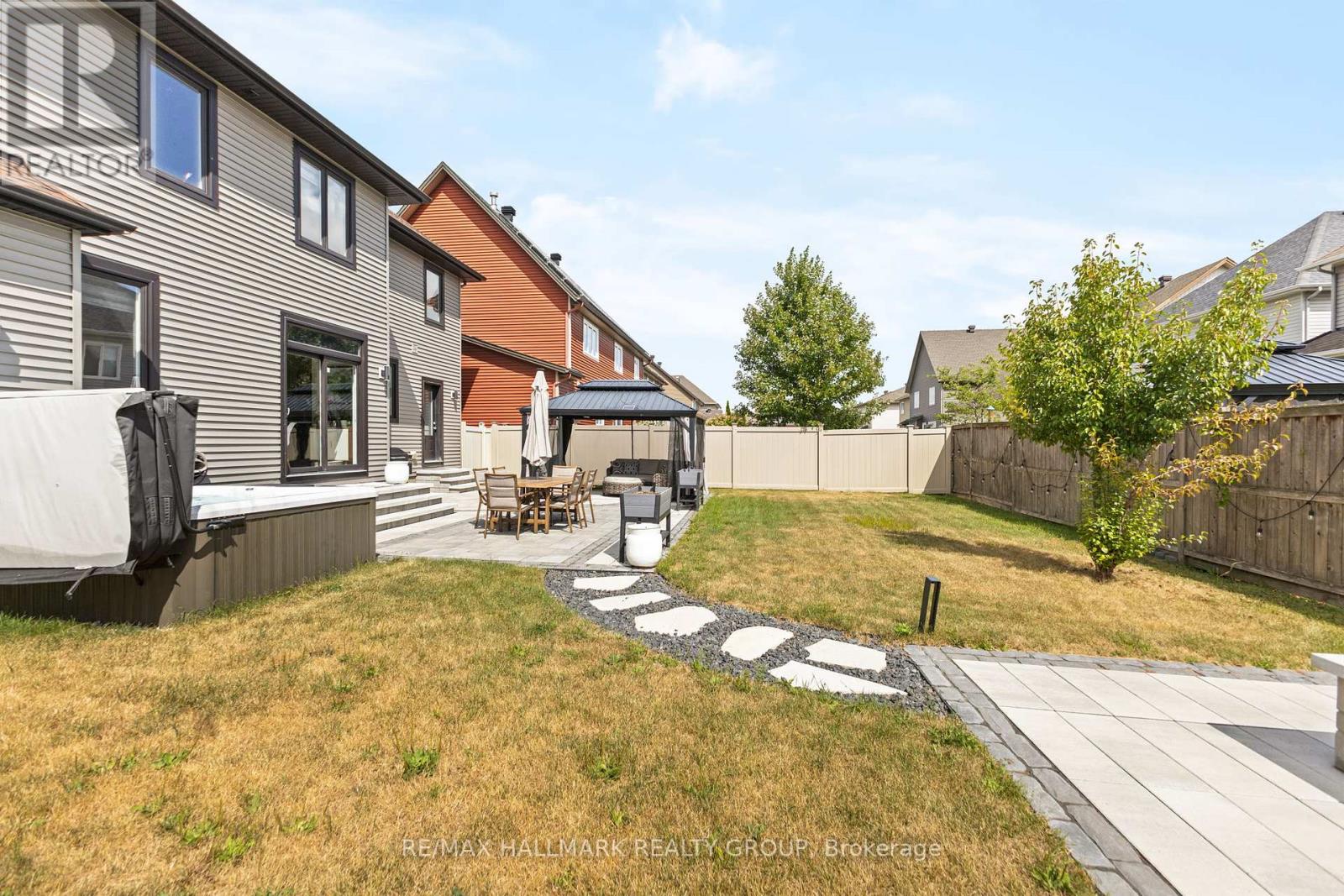 Photo 45 of 254 Gracewood Crescent, Ottawa ON