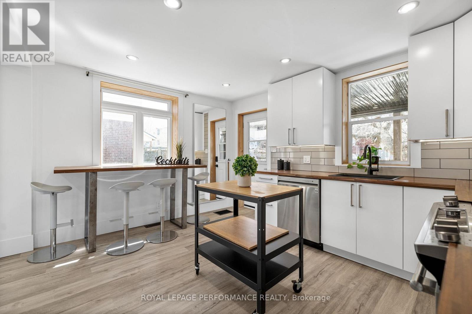 Photo 12 of 12 Sherbrooke Avenue, Ottawa ON
