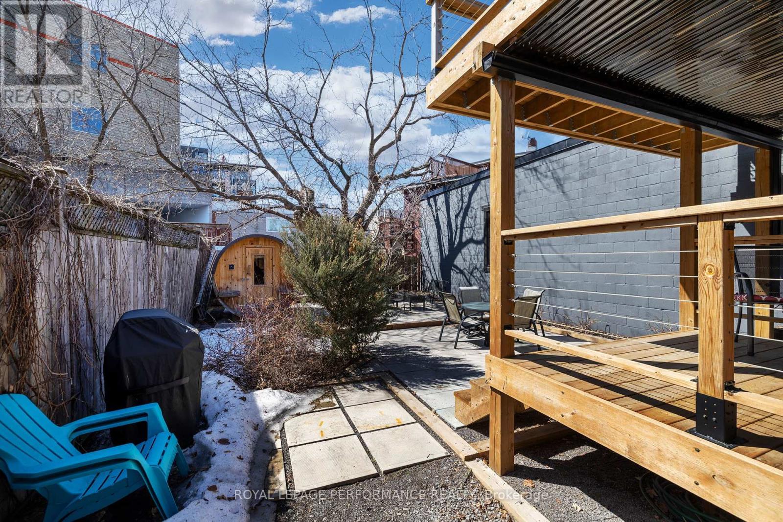 Photo 27 of 12 Sherbrooke Avenue, Ottawa ON