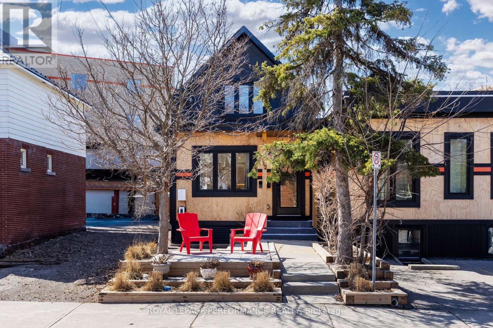 Photo 33 of 12 Sherbrooke Avenue, Ottawa ON