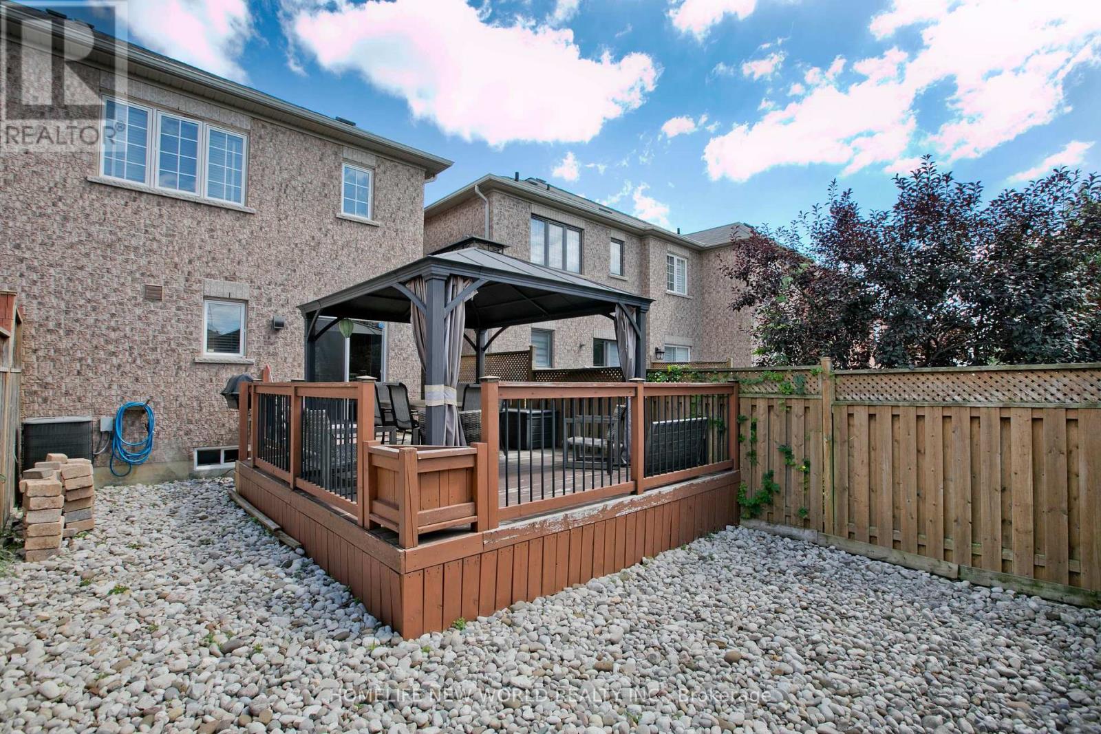 Photo 29 of 54 Brussels Avenue, Brampton ON