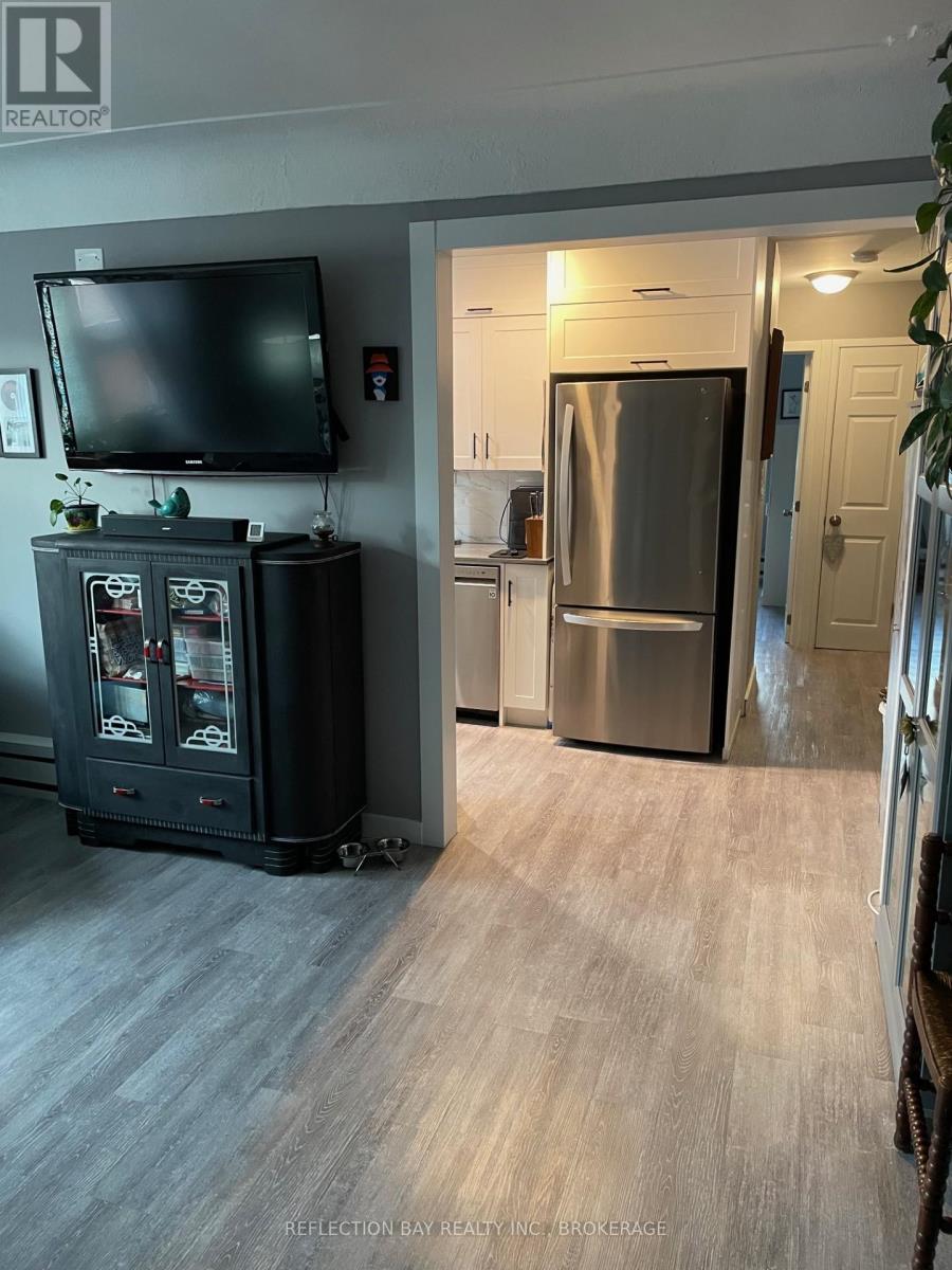 Photo 8 of 8 5 Applewood Avenue, Hamilton ON