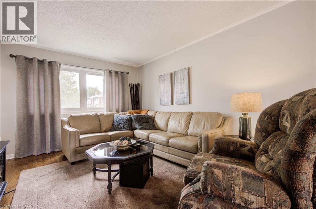Photo 17 of 121 University Avenue E Unit 43, Waterloo ON