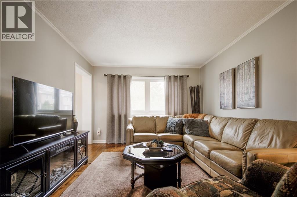 Photo 18 of 121 University Avenue E Unit 43, Waterloo ON
