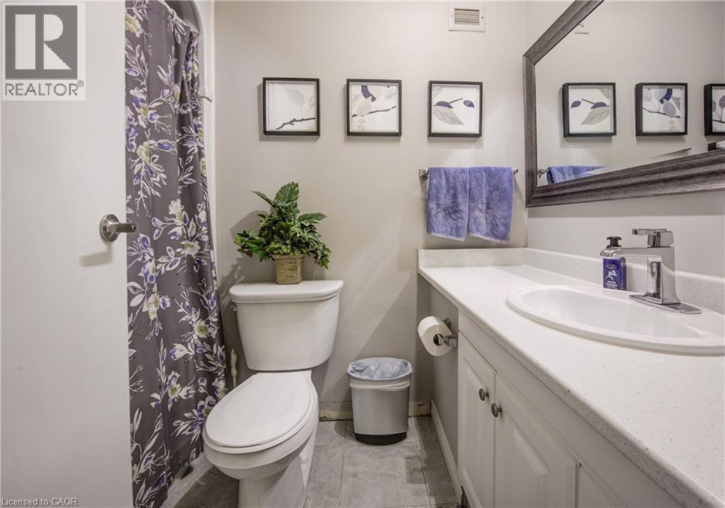 Photo 26 of 121 University Avenue E Unit 43, Waterloo ON