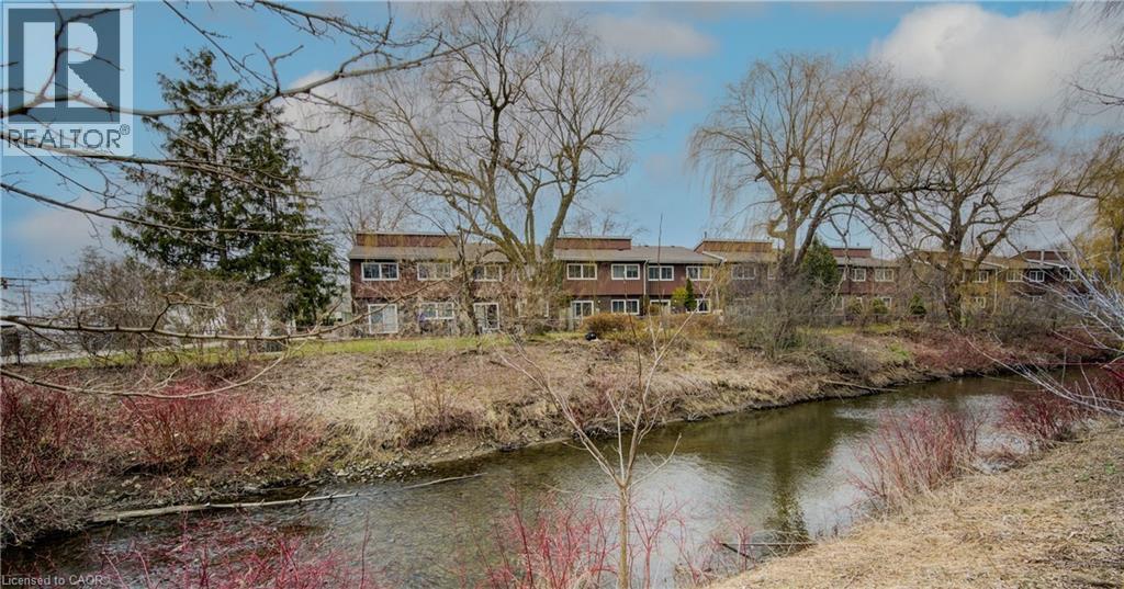Photo 36 of 121 University Avenue E Unit 43, Waterloo ON