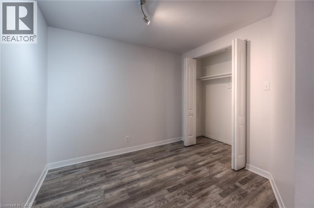 Photo 10 of 57 Kingswood Drive Unit Lower, Kitchener ON