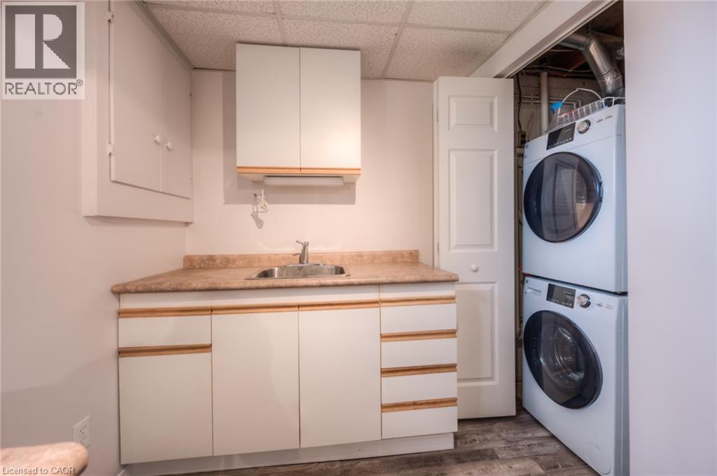 Photo 5 of 57 Kingswood Drive Unit Lower, Kitchener ON