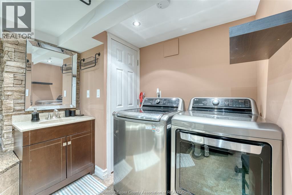 Photo 33 of 8297 Gregory Place, Windsor ON