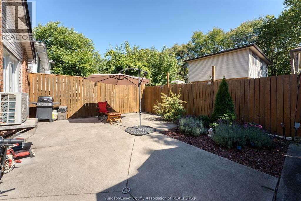 Photo 35 of 8297 Gregory Place, Windsor ON