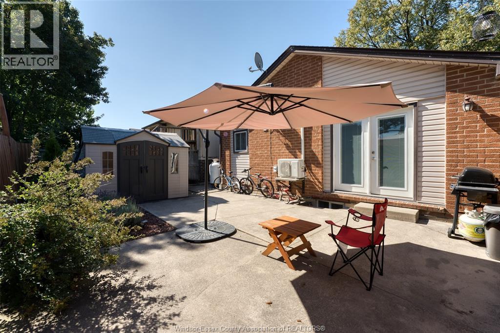 Photo 37 of 8297 Gregory Place, Windsor ON