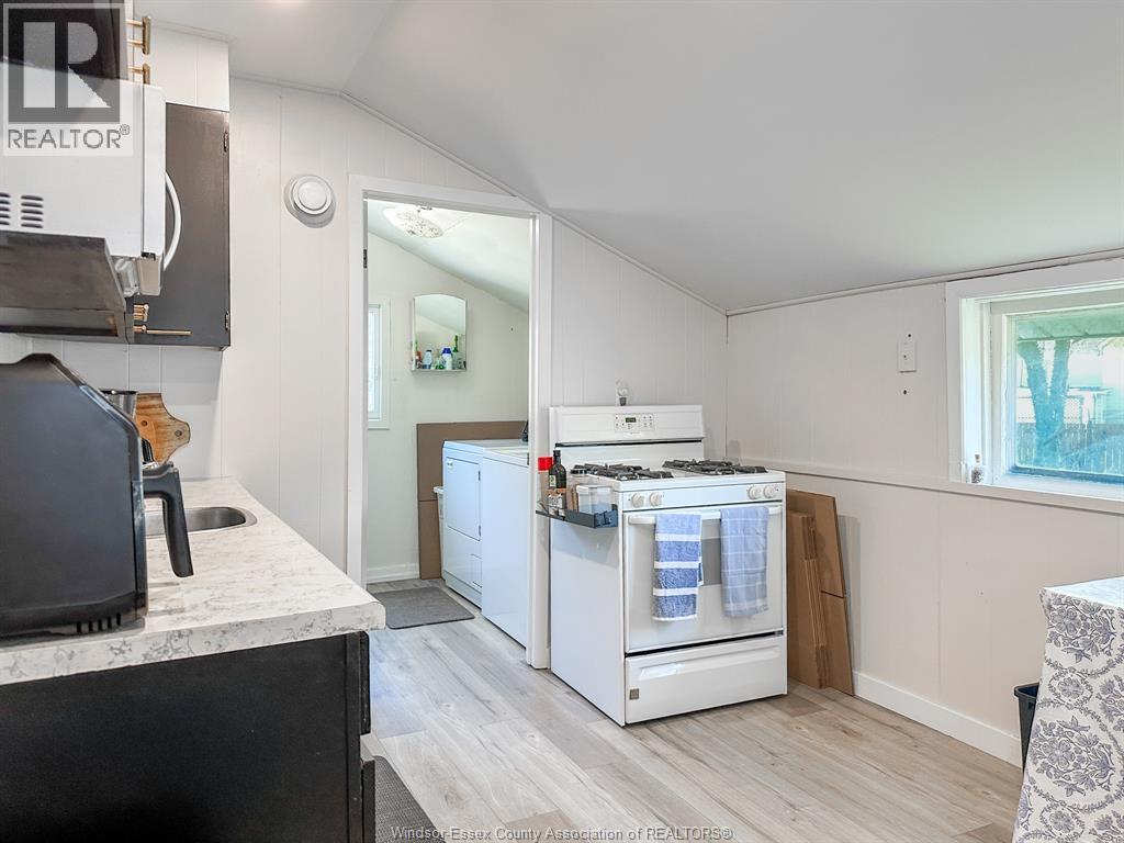 Photo 17 of 100 Wilson Avenue, Essex ON