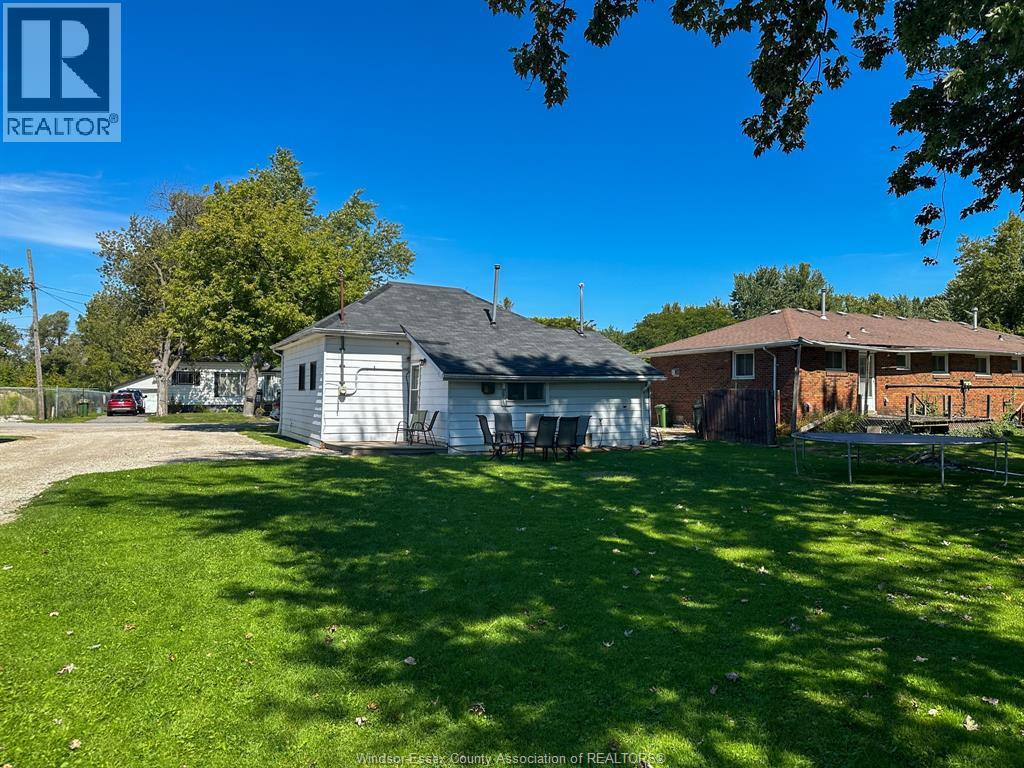 Photo 22 of 100 Wilson Avenue, Essex ON
