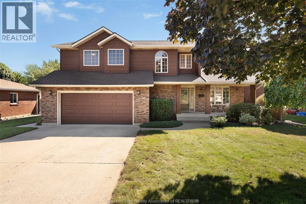 Photo 1 of 34 Cherrywood Avenue, Leamington ON
