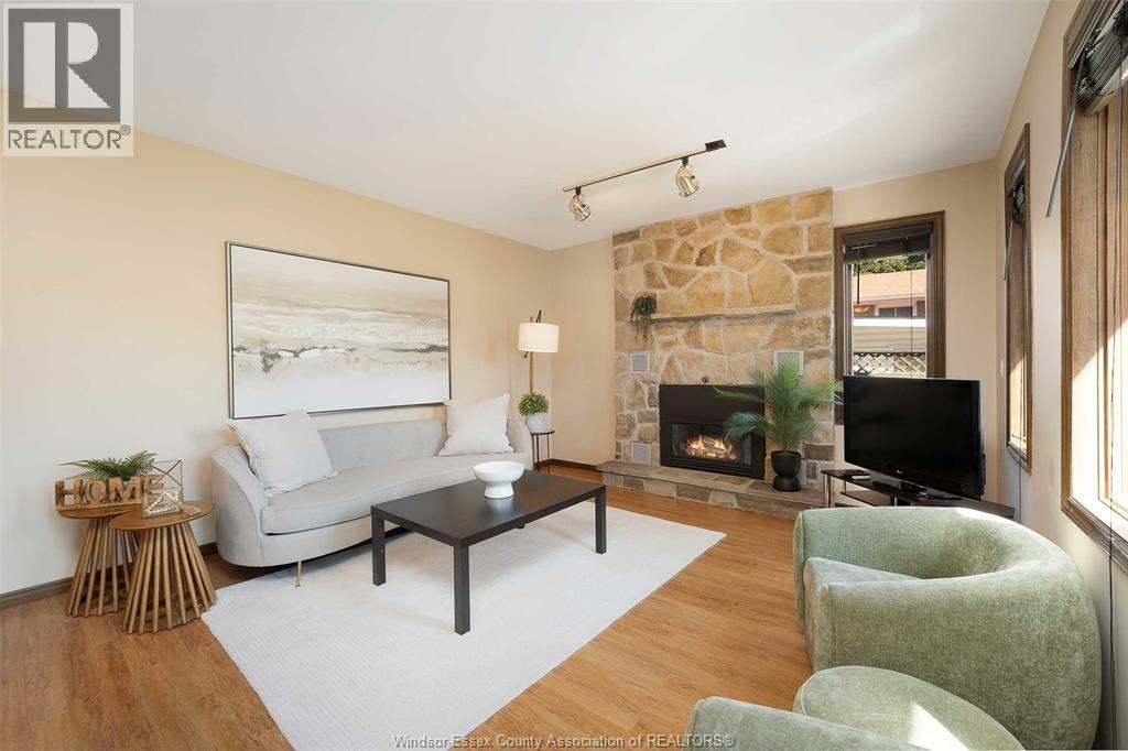 Photo 26 of 34 Cherrywood Avenue, Leamington ON