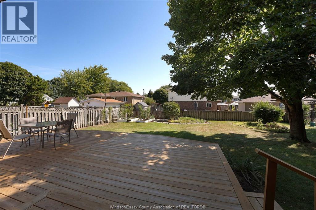 Photo 9 of 34 Cherrywood Avenue, Leamington ON