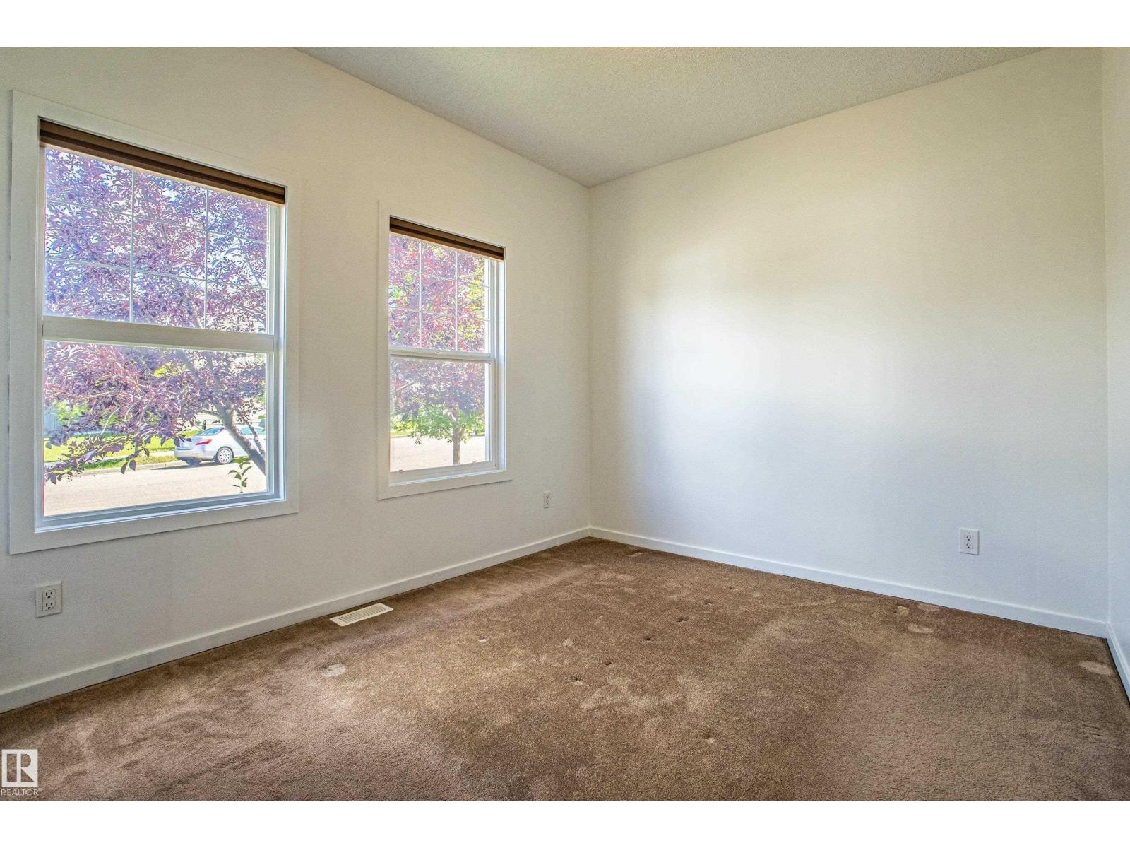 Photo 17 of 4062 Alexander Wy Sw, Edmonton AB