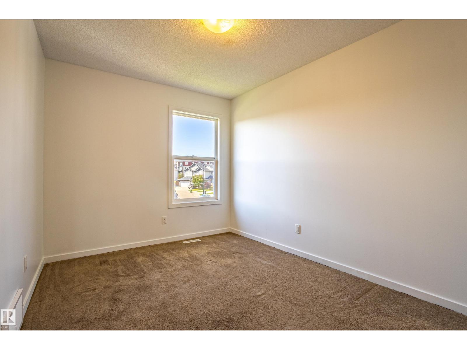 Photo 27 of 4062 Alexander Wy Sw, Edmonton AB