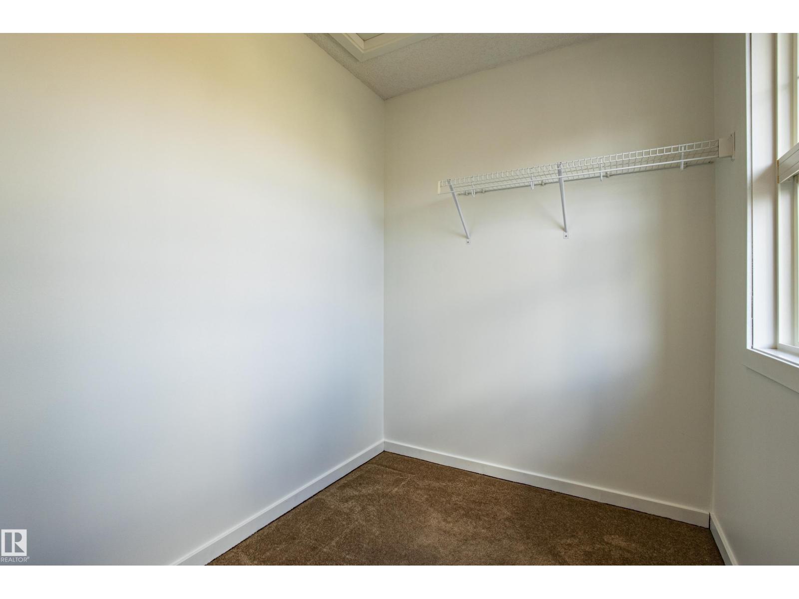 Photo 26 of 4062 Alexander Wy Sw, Edmonton AB