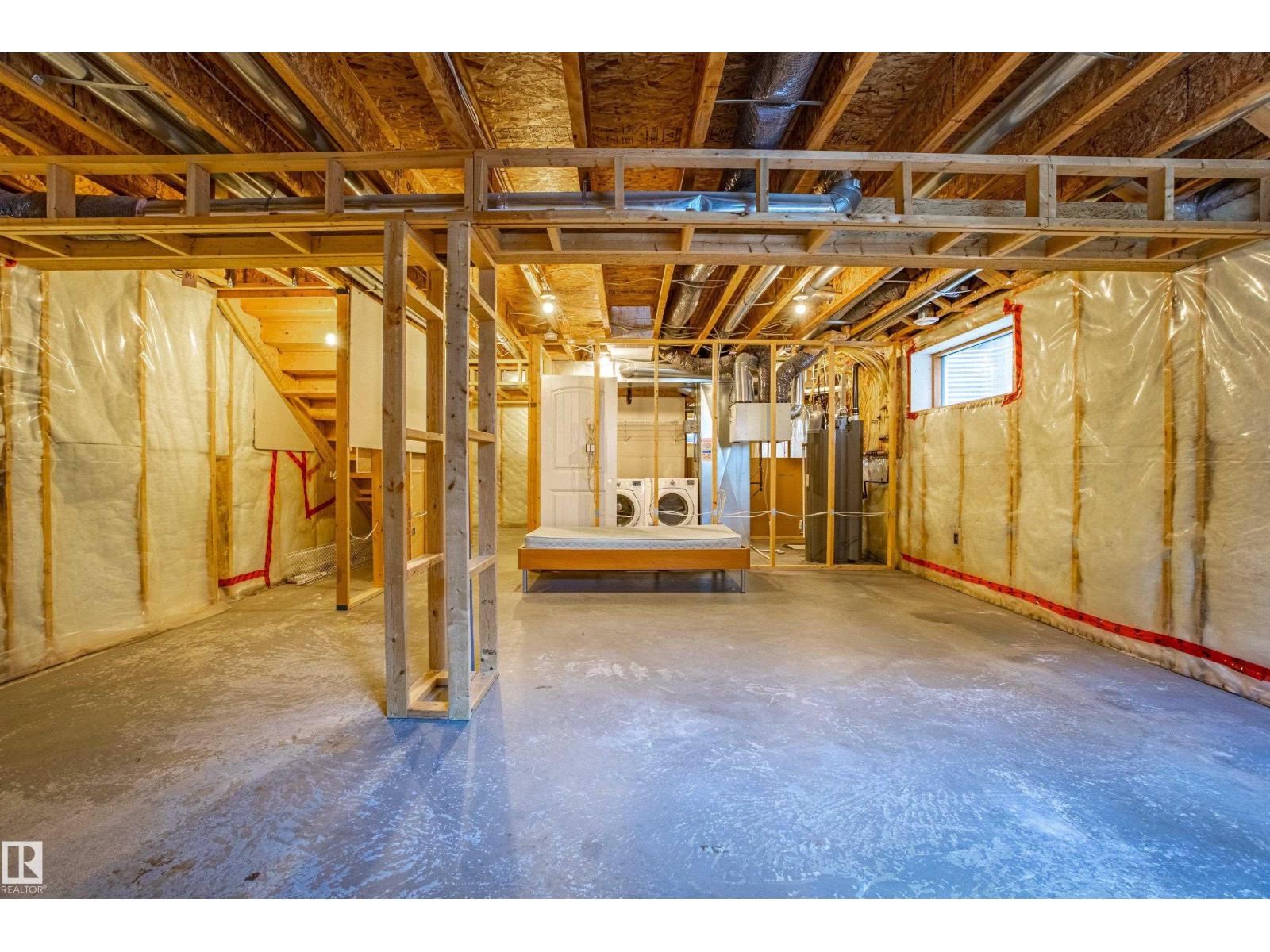 Photo 36 of 4062 Alexander Wy Sw, Edmonton AB