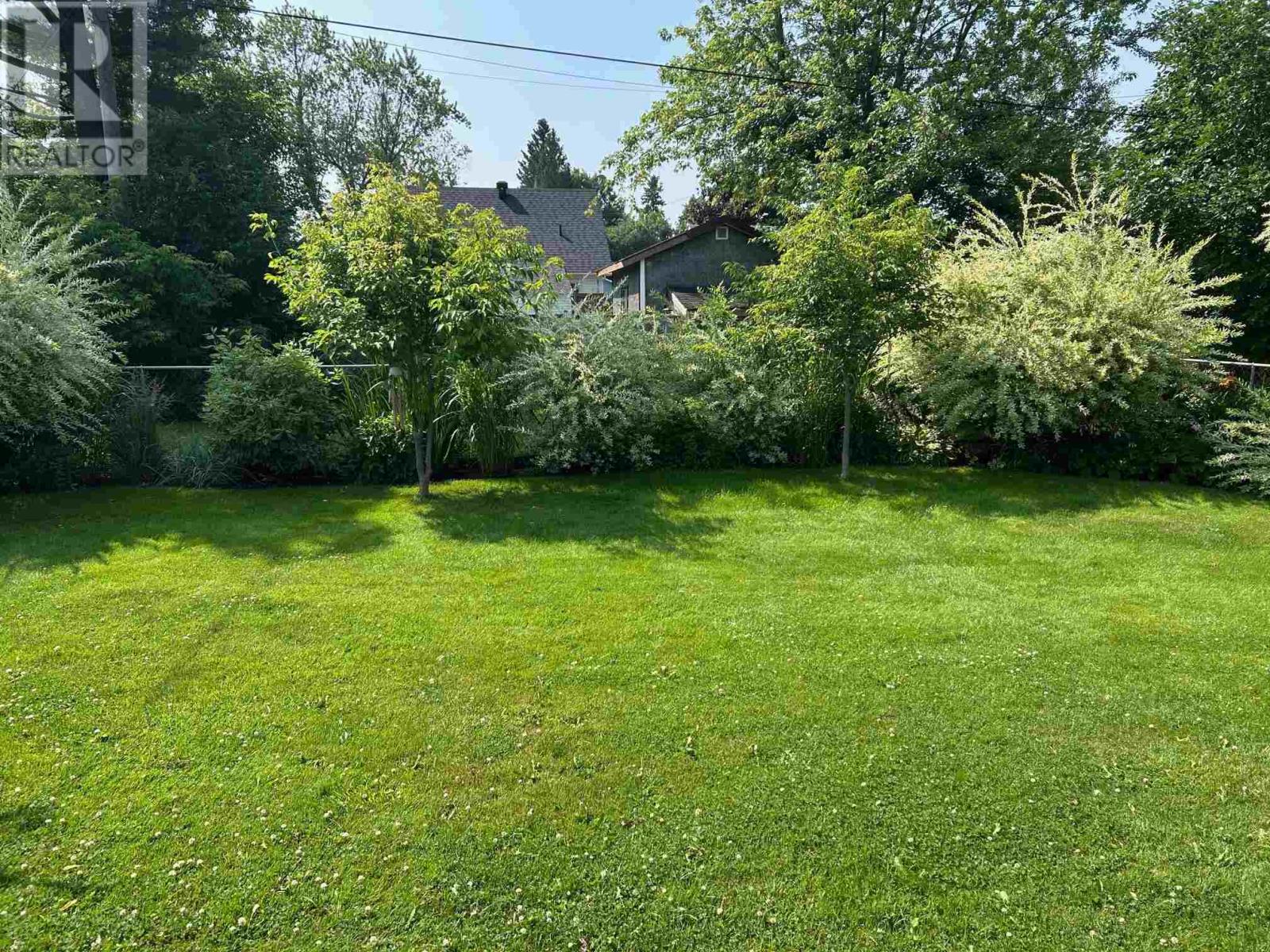 Photo 19 of 35 Montgomery Ave, Sault Ste Marie ON