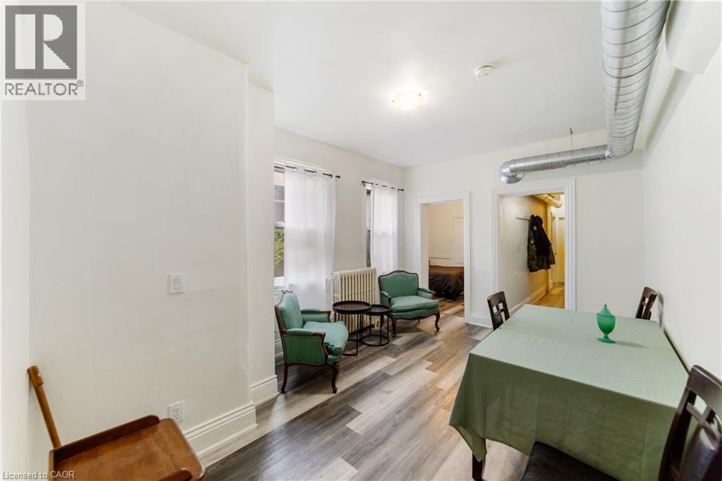 Photo 10 of 188 S Caroline Street S, Hamilton ON