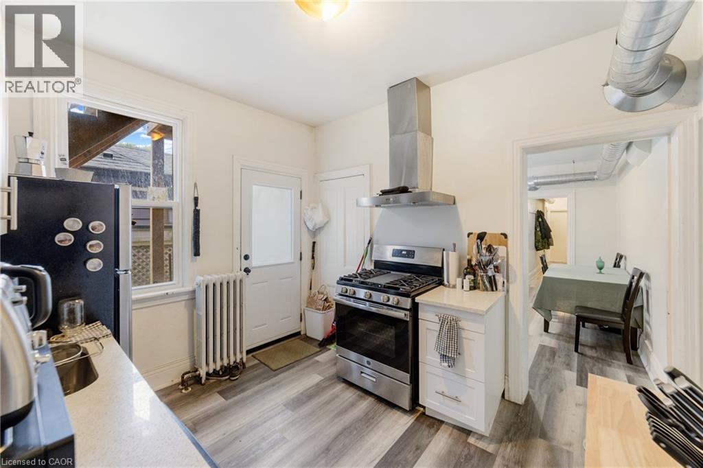 Photo 13 of 188 S Caroline Street S, Hamilton ON