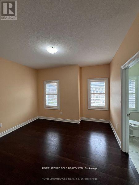 Photo 25 of 8 Arda Crescent, Brampton ON