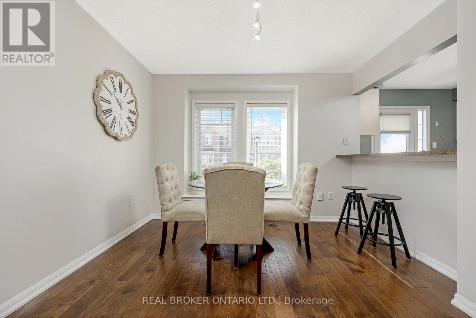 Photo 10 of 879 Willingdon Crescent, Milton ON