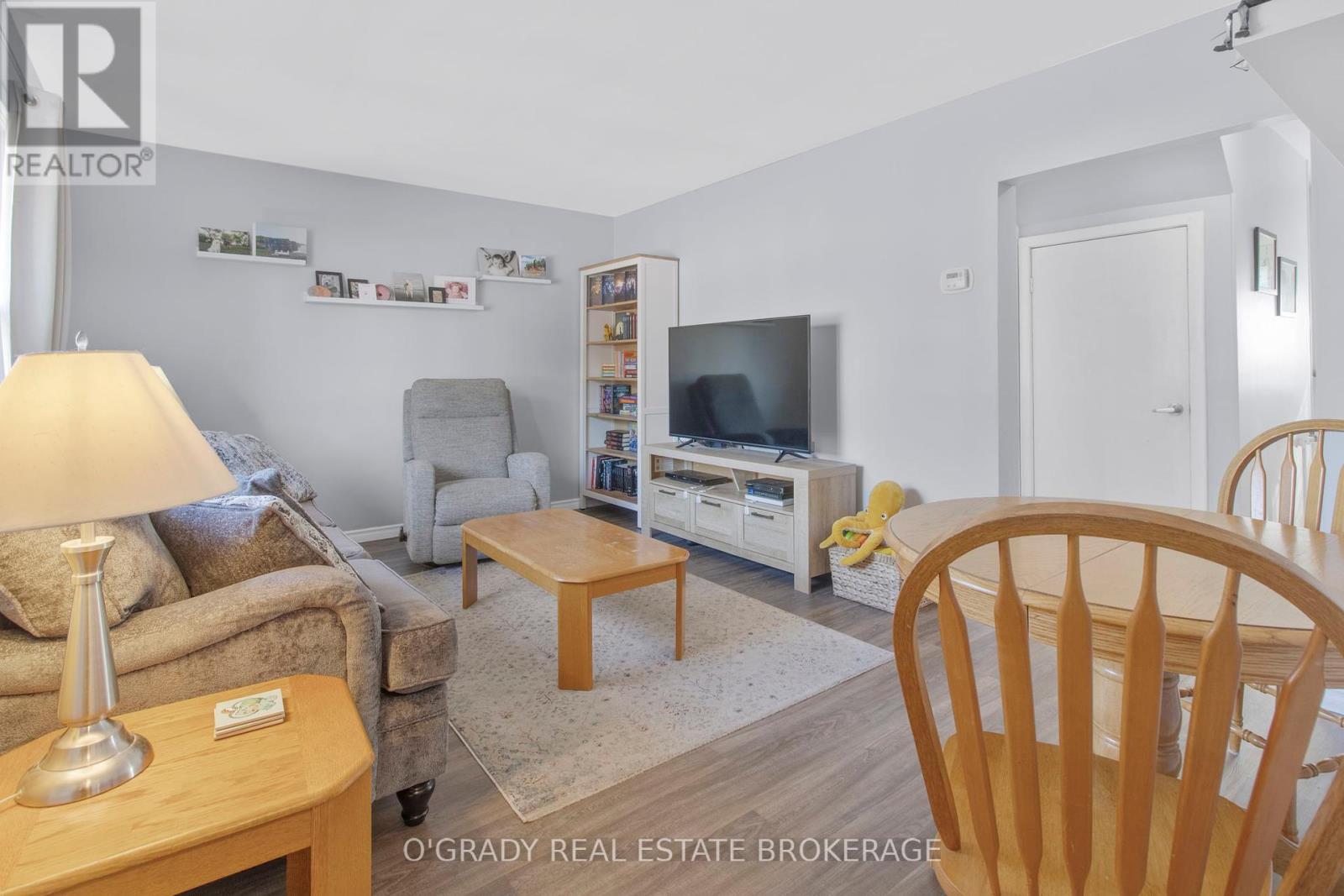 Photo 16 of 573 Edward Street, Prescott ON