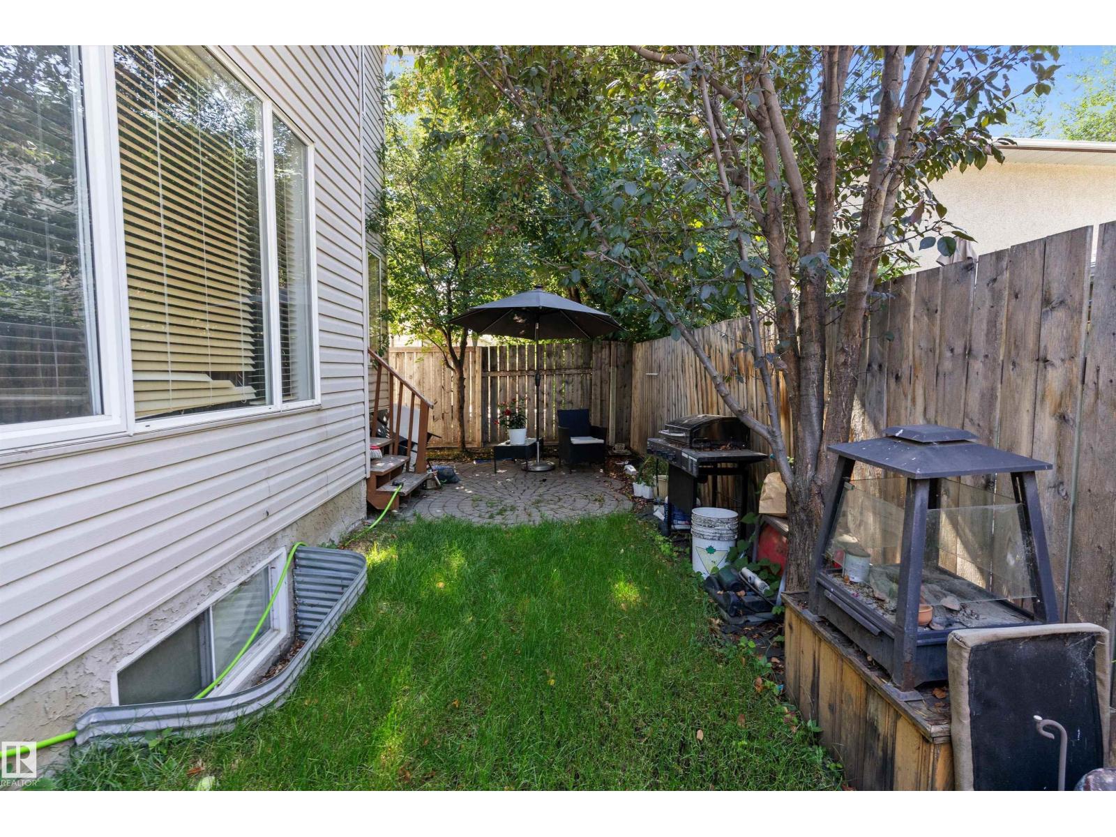 Photo 18 of 10924 92 St Nw Nw, Edmonton AB