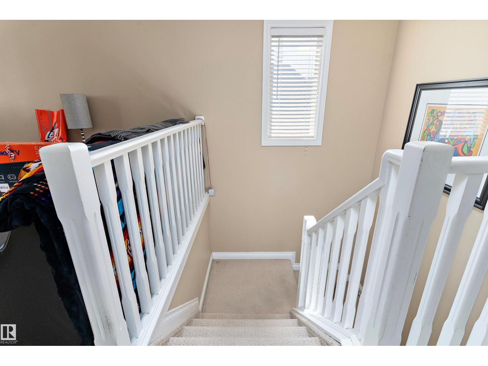 Photo 8 of 10924 92 St Nw Nw, Edmonton AB