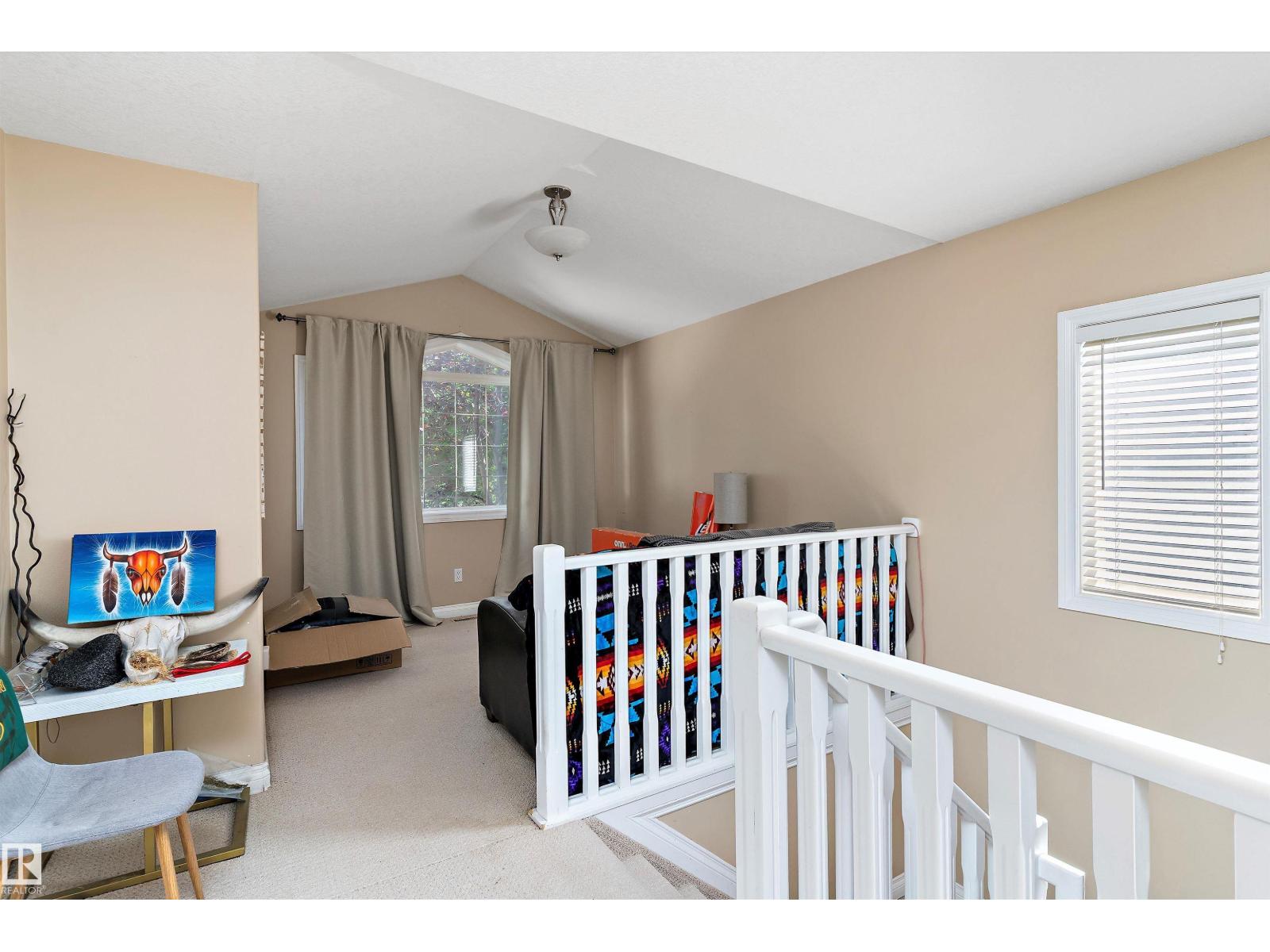 Photo 9 of 10924 92 St Nw Nw, Edmonton AB