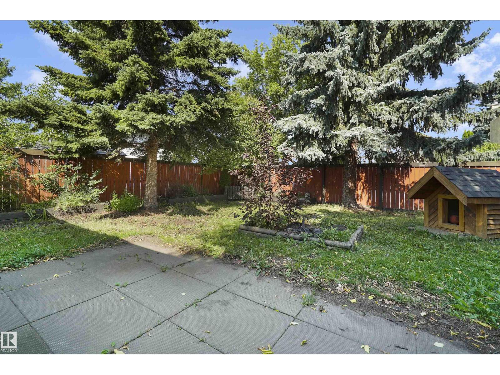Photo 32 of 6222 11 Av Nw, Edmonton AB