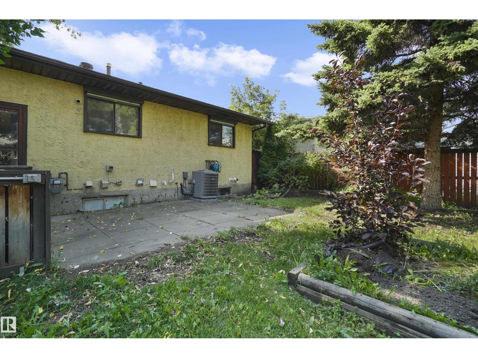 Photo 34 of 6222 11 Av Nw, Edmonton AB