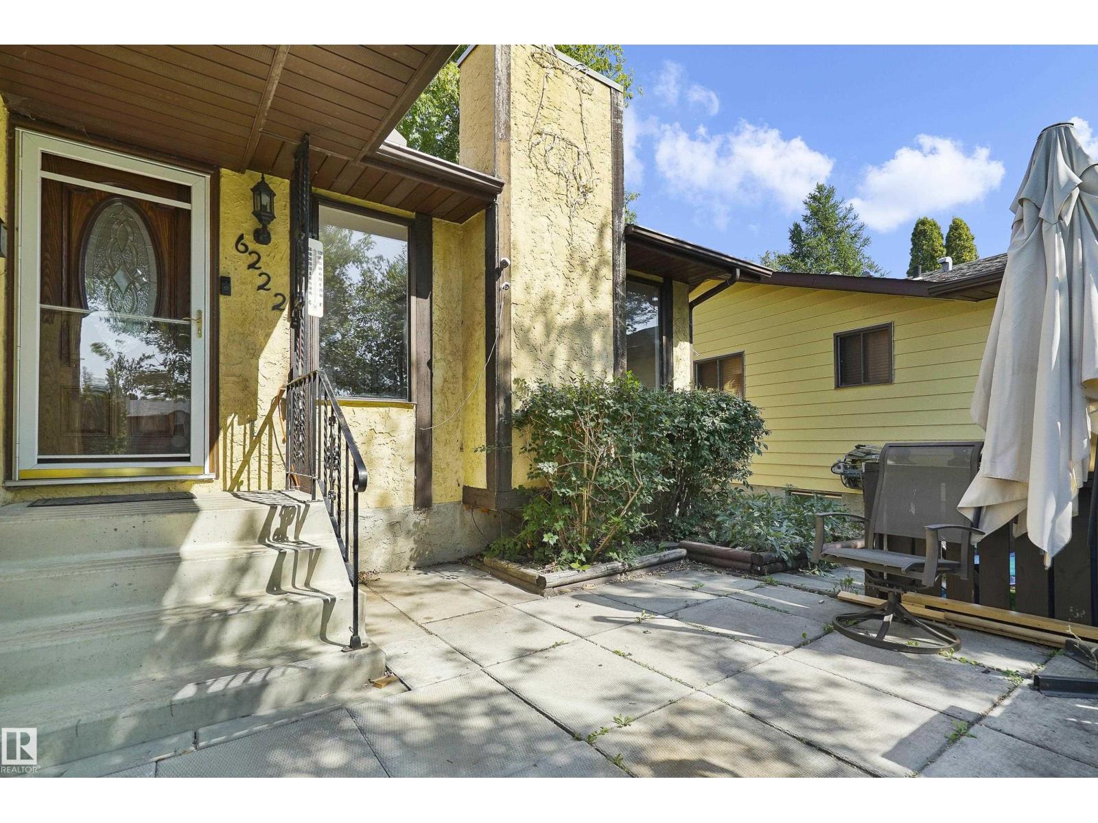 Photo 35 of 6222 11 Av Nw, Edmonton AB