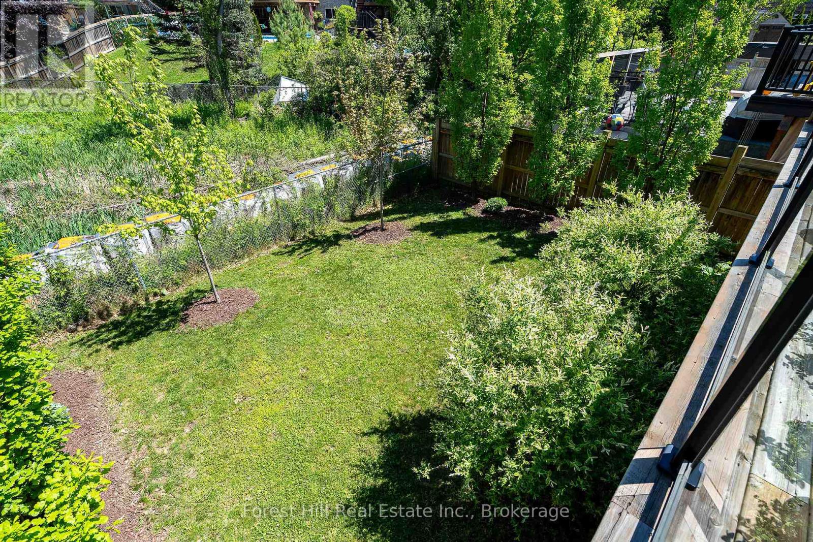 Photo 45 of 21 Marta Crescent, Barrie ON