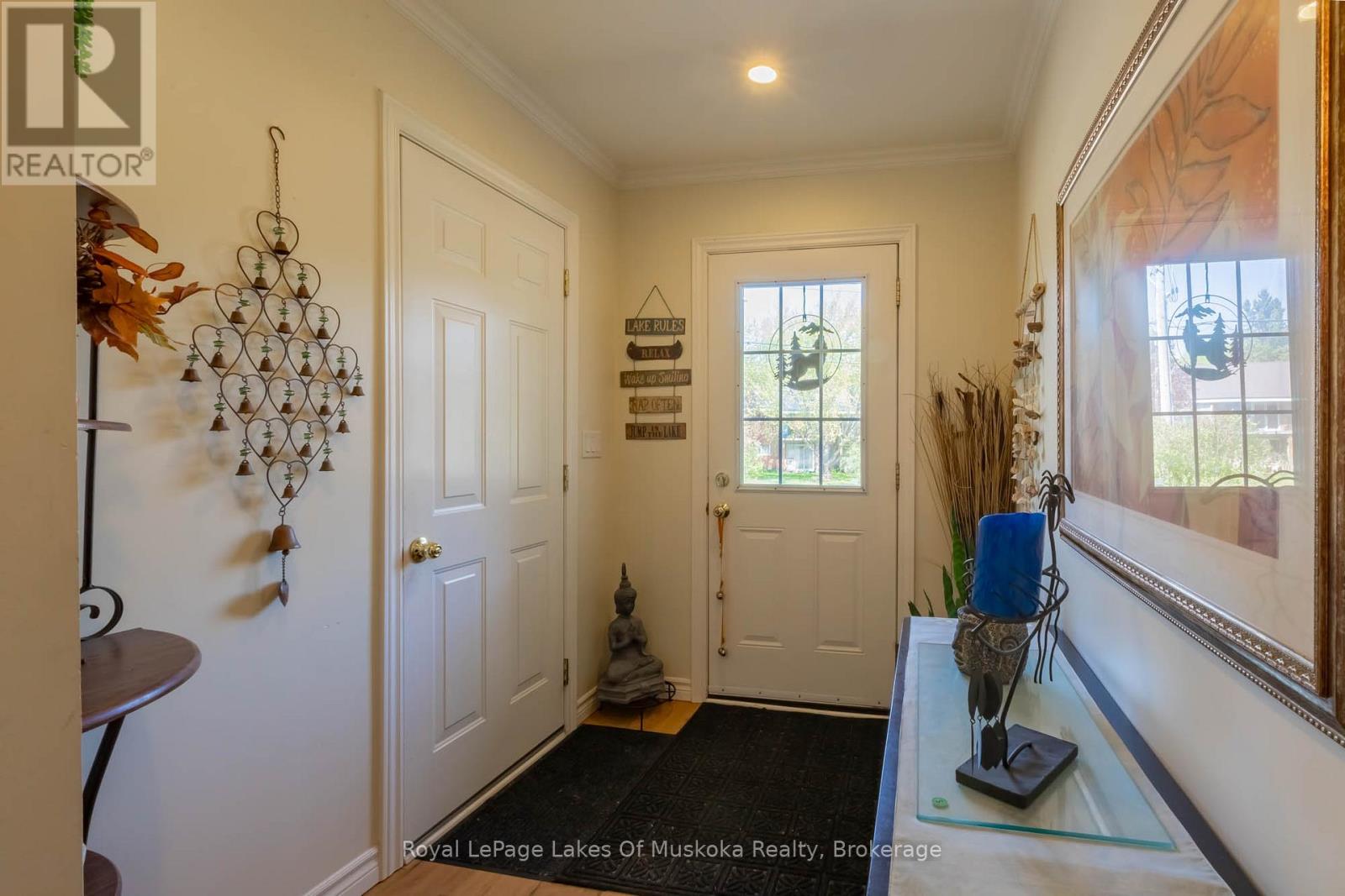 Photo 10 of 11 Meadow Park Drive, Huntsville ON