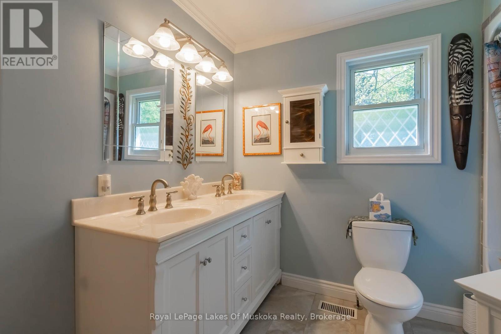 Photo 22 of 11 Meadow Park Drive, Huntsville ON