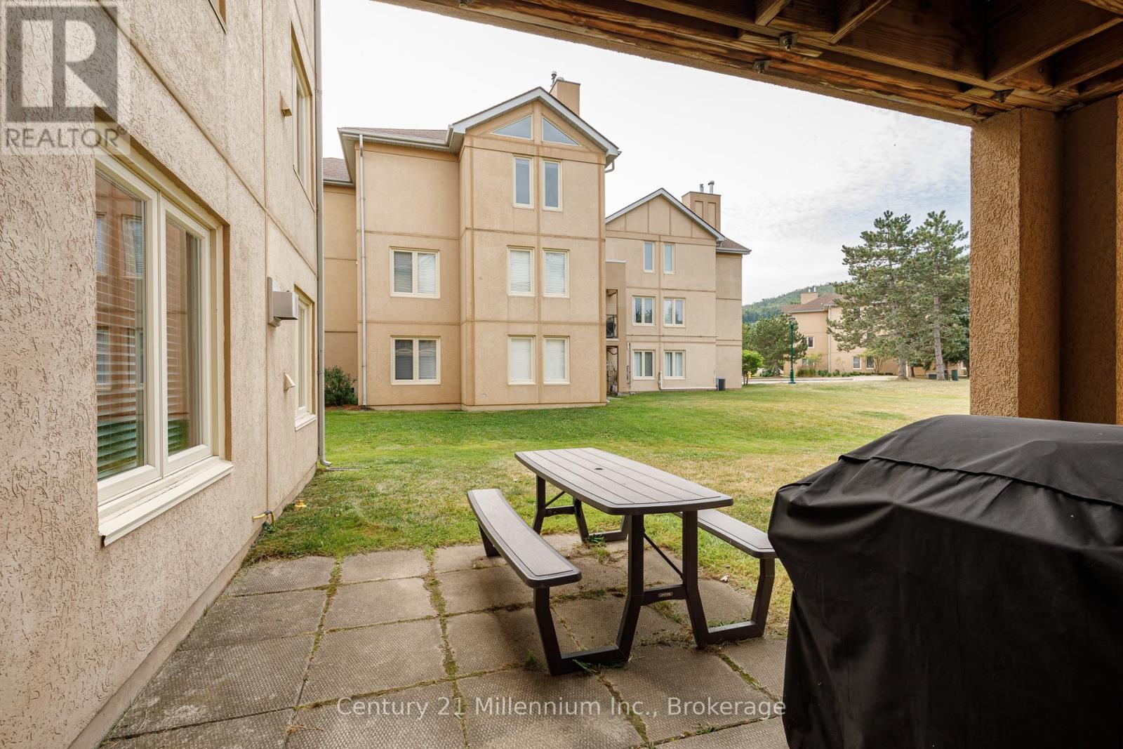 Photo 38 of 118 169 Jozo Weider Boulevard, Blue Mountains ON