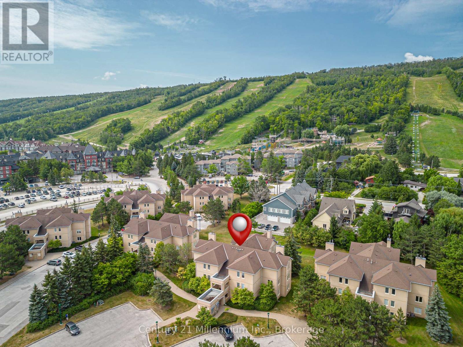 Photo 37 of 118 169 Jozo Weider Boulevard, Blue Mountains ON