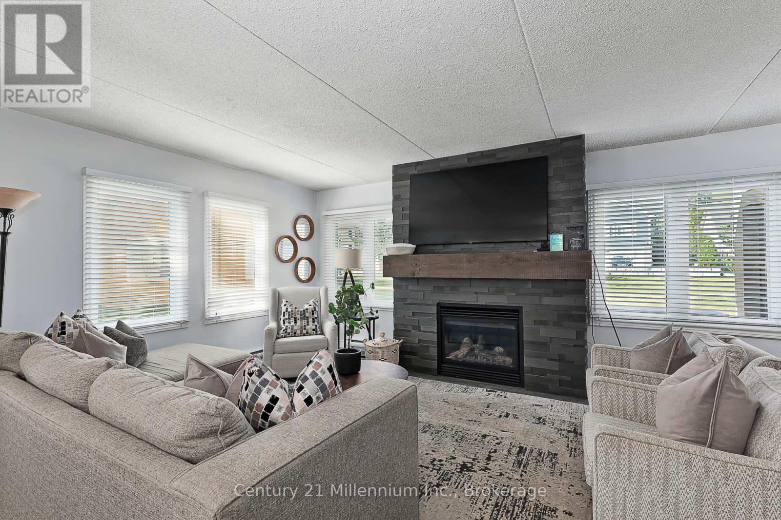 Photo 1 of 118 169 Jozo Weider Boulevard, Blue Mountains ON
