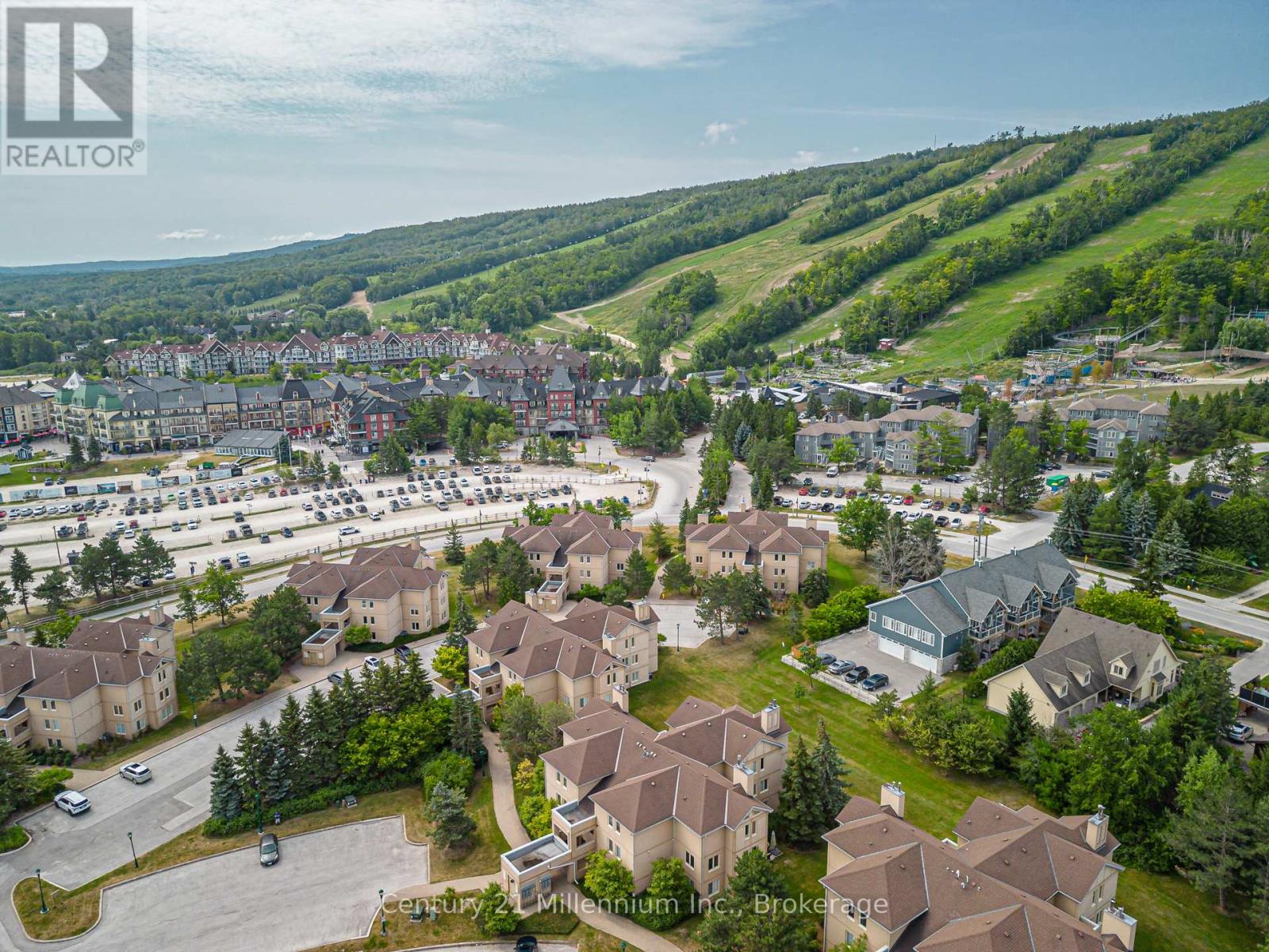 Photo 29 of 118 169 Jozo Weider Boulevard, Blue Mountains ON