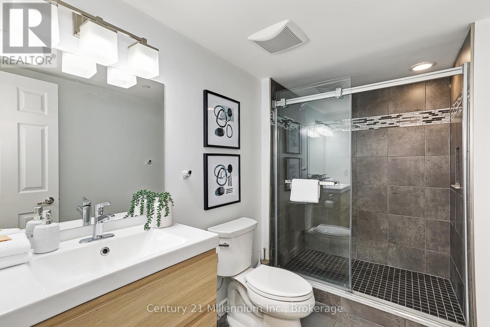 Photo 19 of 118 169 Jozo Weider Boulevard, Blue Mountains ON