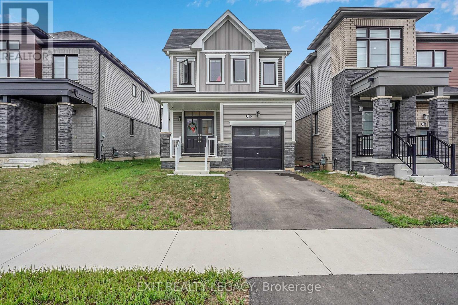 Photo 2 of 15 Sun Haven Lane, Thorold ON