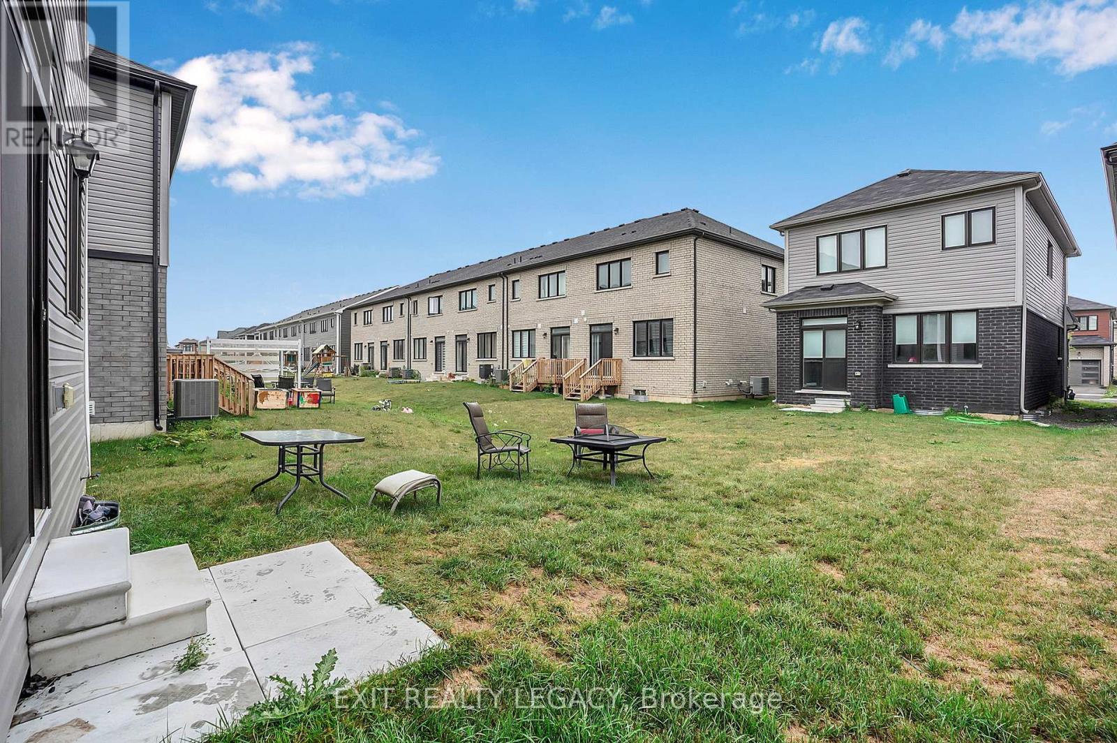 Photo 37 of 15 Sun Haven Lane, Thorold ON
